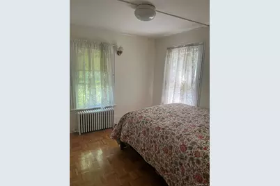 27 Wellington Place, Amityville, NY 11701 - Photo 22
