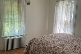 27 Wellington Pl, Amityville, NY 11701 - Photo 22
