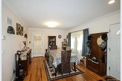 100 Laux Place, North Bellmore, NY 11710 - Photo 6