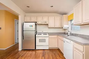 89-29 Moline St, Queens Village, NY 11428 - Photo 6