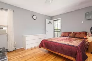 89-29 Moline St, Queens Village, NY 11428 - Photo 18
