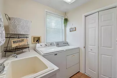 20 Spaulding Lane, Stony Brook, NY 11790 - Photo 14