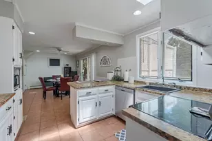 20 Spaulding Ln, Stony Brook, NY 11790 - Photo 6