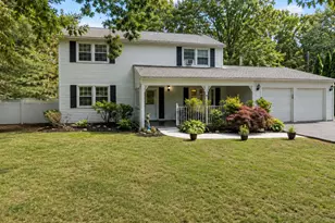 20 Spaulding Ln, Stony Brook, NY 11790 - Photo 2