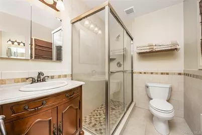 122 Woodmere Boulevard S, Woodmere, NY 11598 - Photo 36