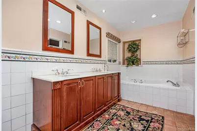 122 Woodmere Boulevard S, Woodmere, NY 11598 - Photo 28