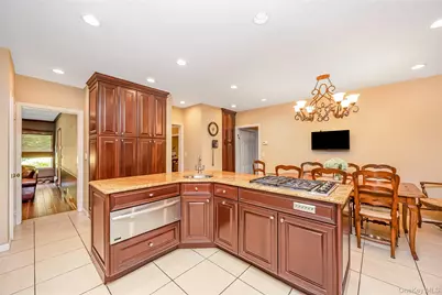 122 Woodmere Boulevard S, Woodmere, NY 11598 - Photo 22