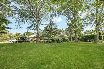 122 Woodmere Boulevard S, Woodmere, NY 11598 - Photo 42
