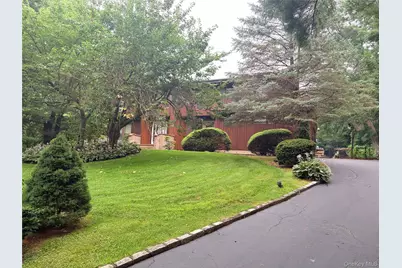 17 Calumet Drive, Dix Hills, NY 11746 - Photo 1