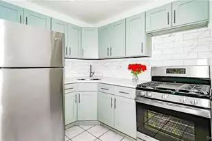 16425 109th, Jamaica, NY 11433 - Photo 4
