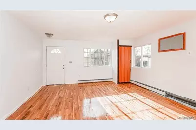16425 109th, Jamaica, NY 11433 - Photo 2