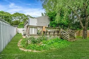 413 Glen Dr, Shirley, NY 11967 - Photo 8