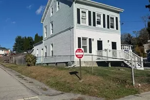 26 Taylor 1st Floor Ave, Poughkeepsie, NY 12601 - Photo 2