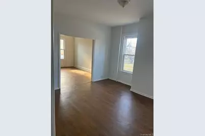 26 Taylor 1st Floor Avenue, Poughkeepsie, NY 12601 - Photo 6