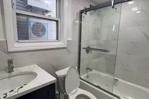 110-20 Union Hall St, Jamaica, NY 11433 - Photo 12