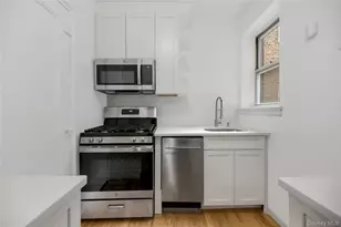 640 W 231st St, Bronx, NY 10463 - Photo 4