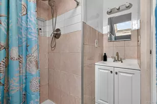 5 Long Ln, Levittown, NY 11758 - Photo 18