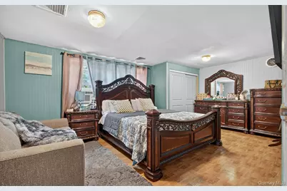 5 Long Lane, Levittown, NY 11758 - Photo 14