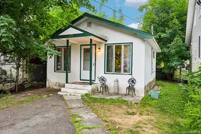 62 Murray Road, Greenwood Lake, NY 10925 - Photo 2