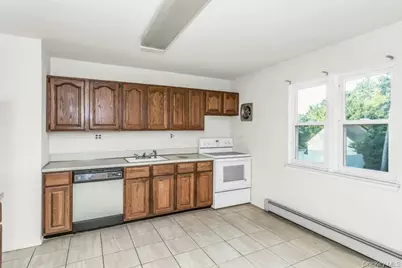1085 Hempstead Avenue, West Hempstead, NY 11550 - Photo 6