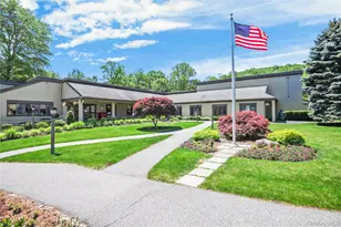 128 Heritage Hills Dr, Somers, NY 10589 - Photo 18