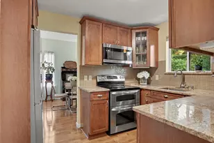 128 Heritage Hills Dr, Somers, NY 10589 - Photo 4