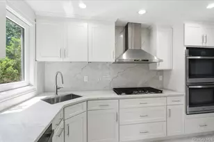 378 Lakeshore Blvd, Massapequa Park, NY 11762 - Photo 34