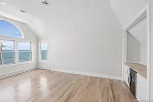 112 Shore Dr, Sound Beach, NY 11789 - Photo 16