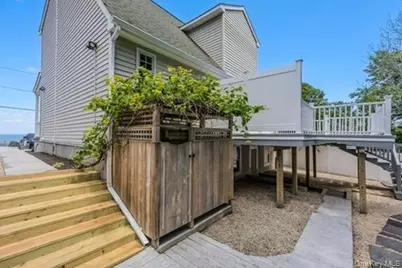 112 Shore Drive, Sound Beach, NY 11789 - Photo 22