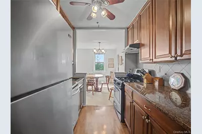 11 Balint #551, Yonkers, NY 10710 - Photo 12