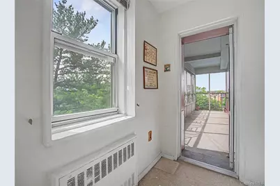 11 Balint #551, Yonkers, NY 10710 - Photo 16