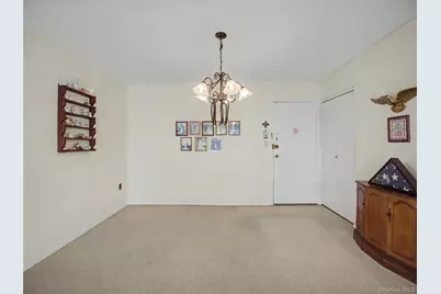 11 Balint #551, Yonkers, NY 10710 - Photo 8