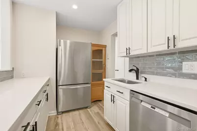 150 Bedford Road #A-12, Chappaqua, NY 10514 - Photo 8