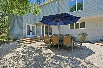 4 Laurelwood Court, Dix Hills, NY 11746 - Photo 44