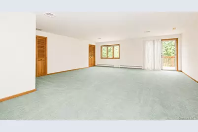 96 Tuthills Lane, Jamesport, NY 11901 - Photo 16