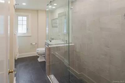17 Beechtree Lane #2E, Bronxville, NY 10708 - Photo 14