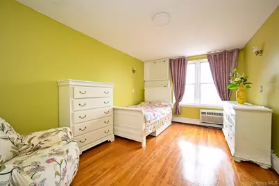 84-70 129th Street #6C, Kew Gardens, NY 11415 - Photo 18