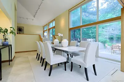 41 Murray Hill Road, Scarsdale, NY 10583 - Photo 16