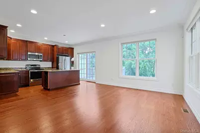 15 Hidden Ridge Court, Scarsdale, NY 10583 - Photo 8