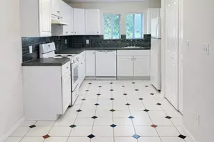 338 E Fulton St, Long Beach, NY 11561 - Photo 4