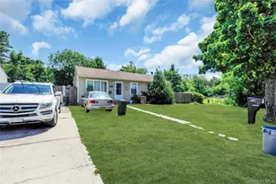 903 Provost Ave, Bellport, NY 11713 - Photo 8