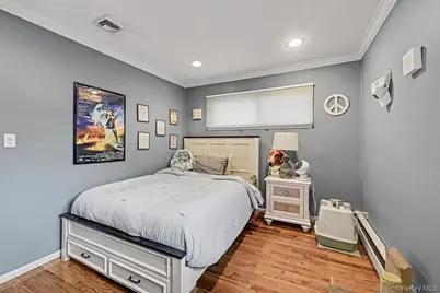 460 Washington Avenue, Pleasantville, NY 10570 - Photo 12
