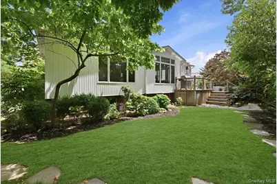 15 Seneca Place, Jericho, NY 11753 - Photo 28