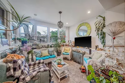 18 E Bay Drive, West Islip, NY 11795 - Photo 22