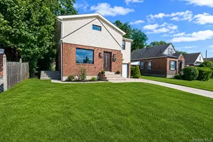 41 Kingston St, Elmont, NY 11003 - Photo 2