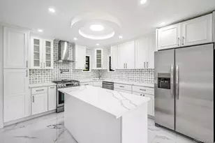 41 Kingston St, Elmont, NY 11003 - Photo 6