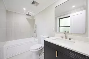 41 Kingston St, Elmont, NY 11003 - Photo 16