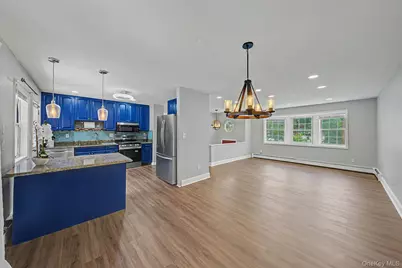 27 Rose Hill Park, Cornwall, NY 12518 - Photo 4