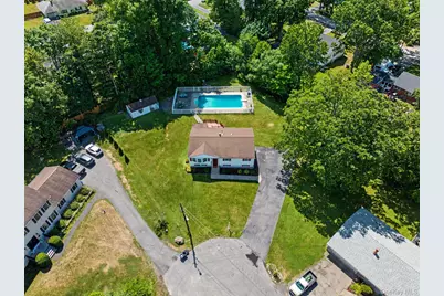 27 Rose Hill Park, Cornwall, NY 12518 - Photo 2