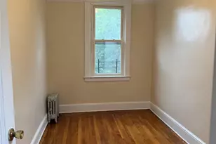 4525 Monticello Ave, Bronx, NY 10466 - Photo 6